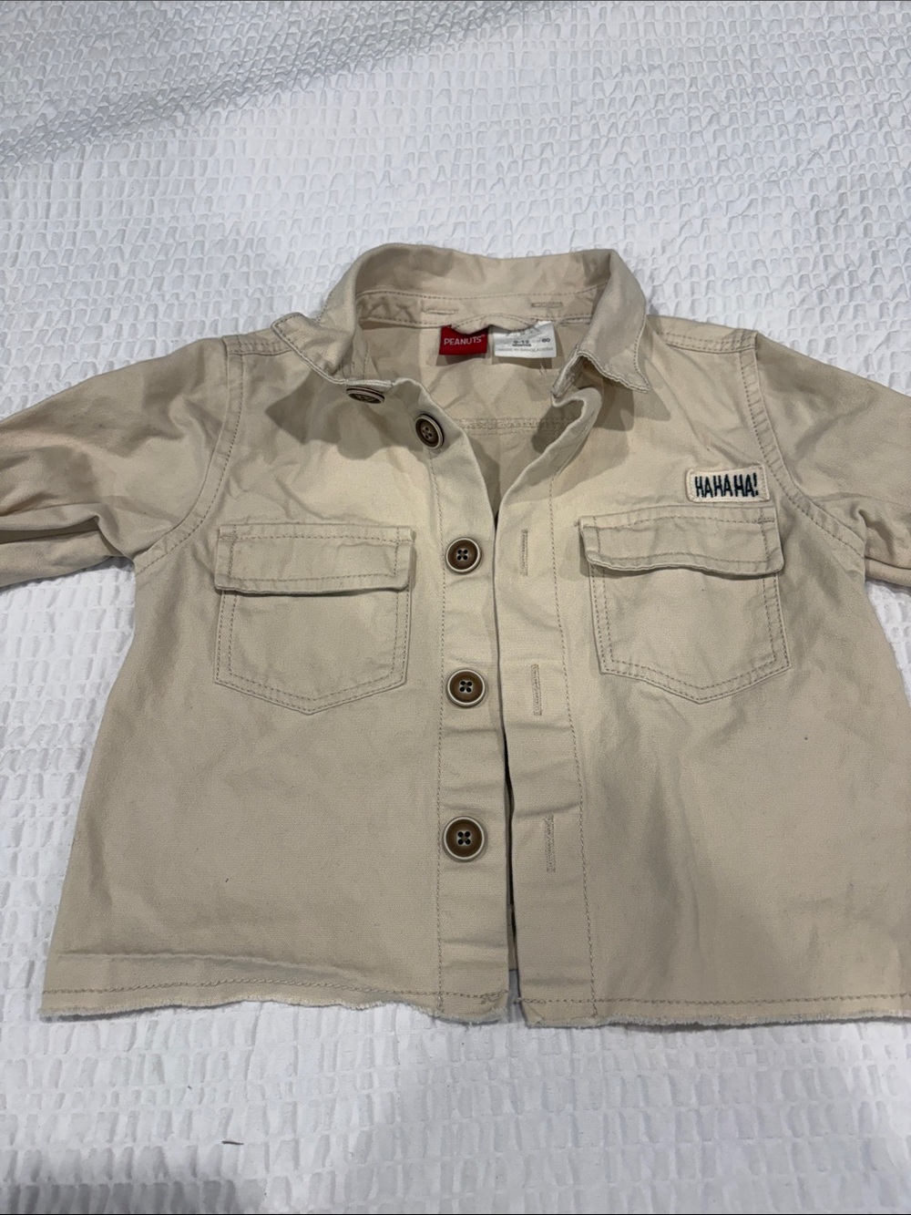 Zara Beige Infants Peanuts  Shirt Jacket
Size 9-12 months